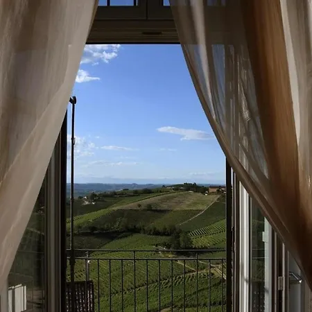 Hotel Cà 'd Calin Casa nel Borgo Serralunga d'Alba Esterno foto